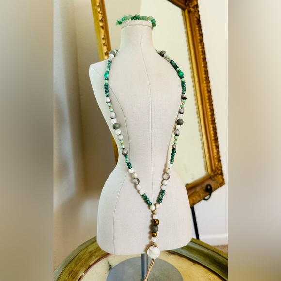 Vintage Druzy Pendant Bead Necklace - Picture 6 of 12